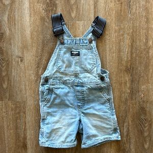 OshKosh B’gosh Denim Overall Shorts, size 3T